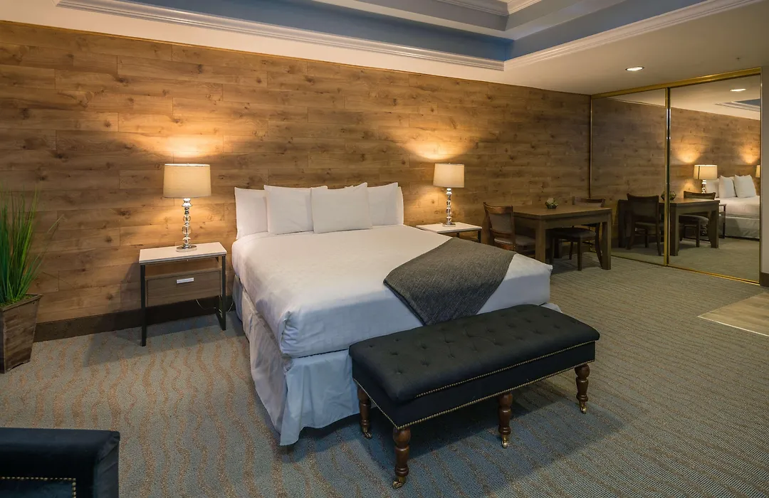 The Row Hotel; BW Signature Collection-1