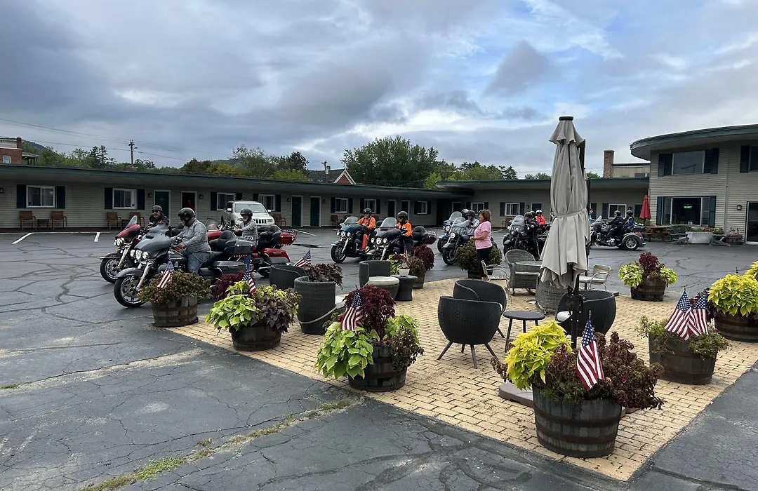 Lancaster Motor Inn-1