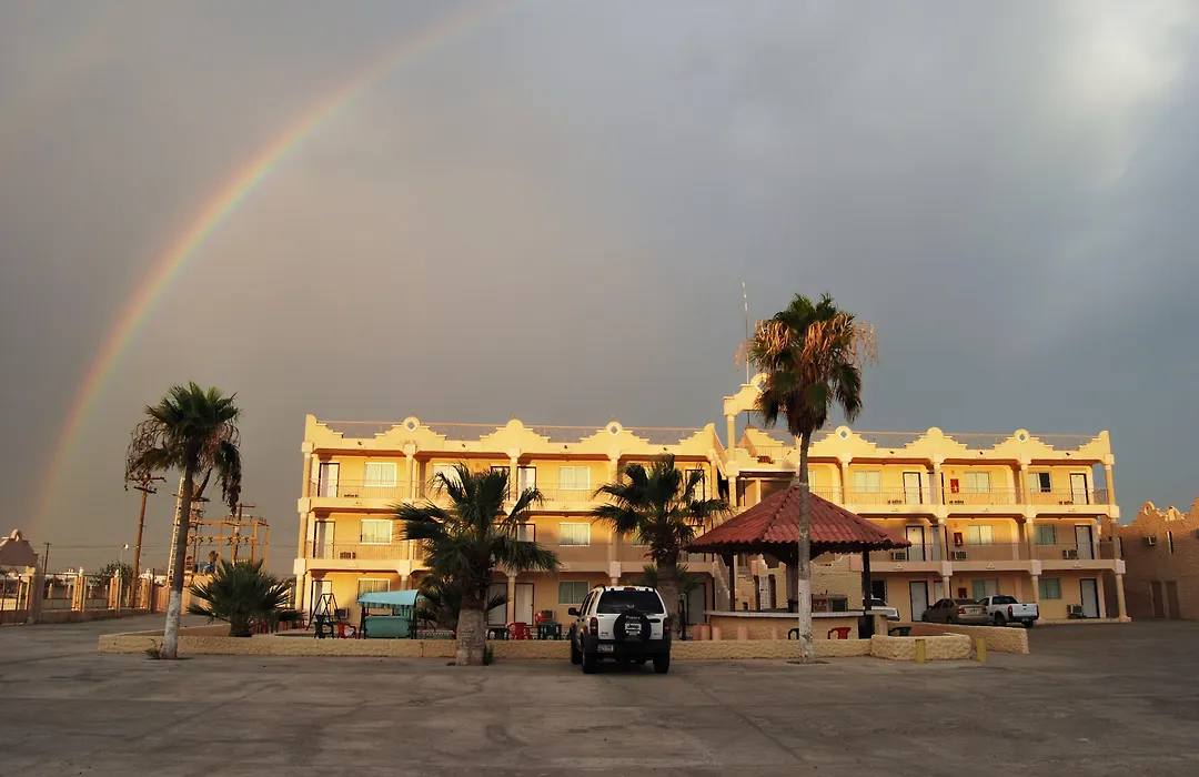 Hotel Plaza Penasco-1