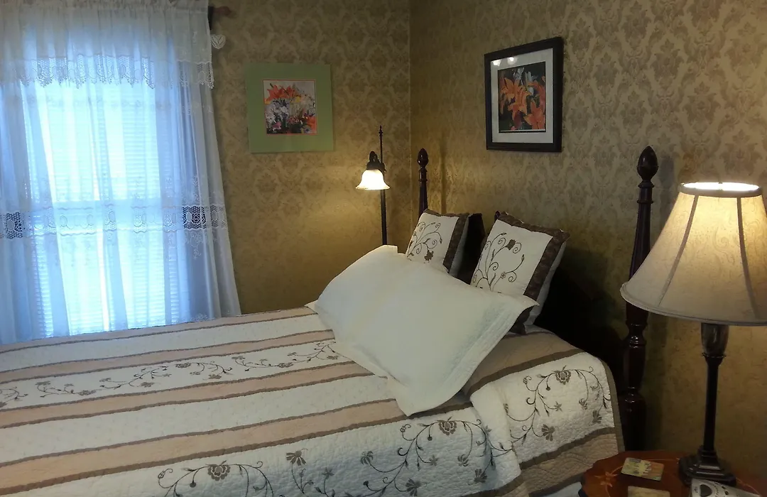 Serendipity Bed And Breakfast-1