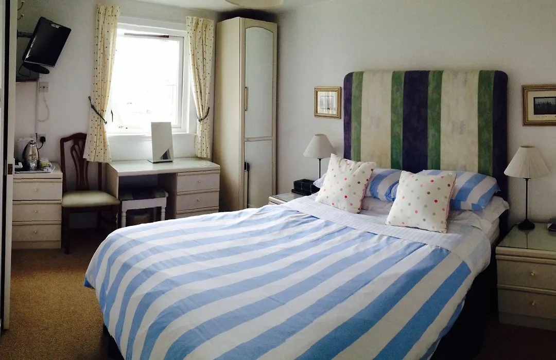 Doune Guest House-1