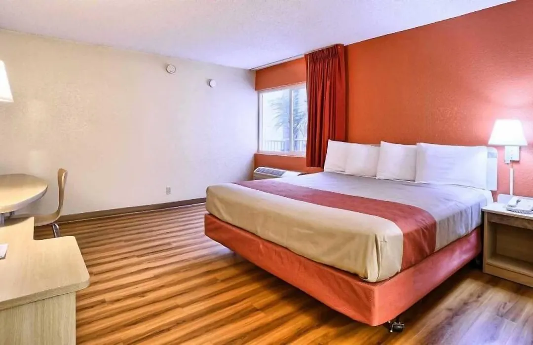 Cathedral Hill Hotel-1