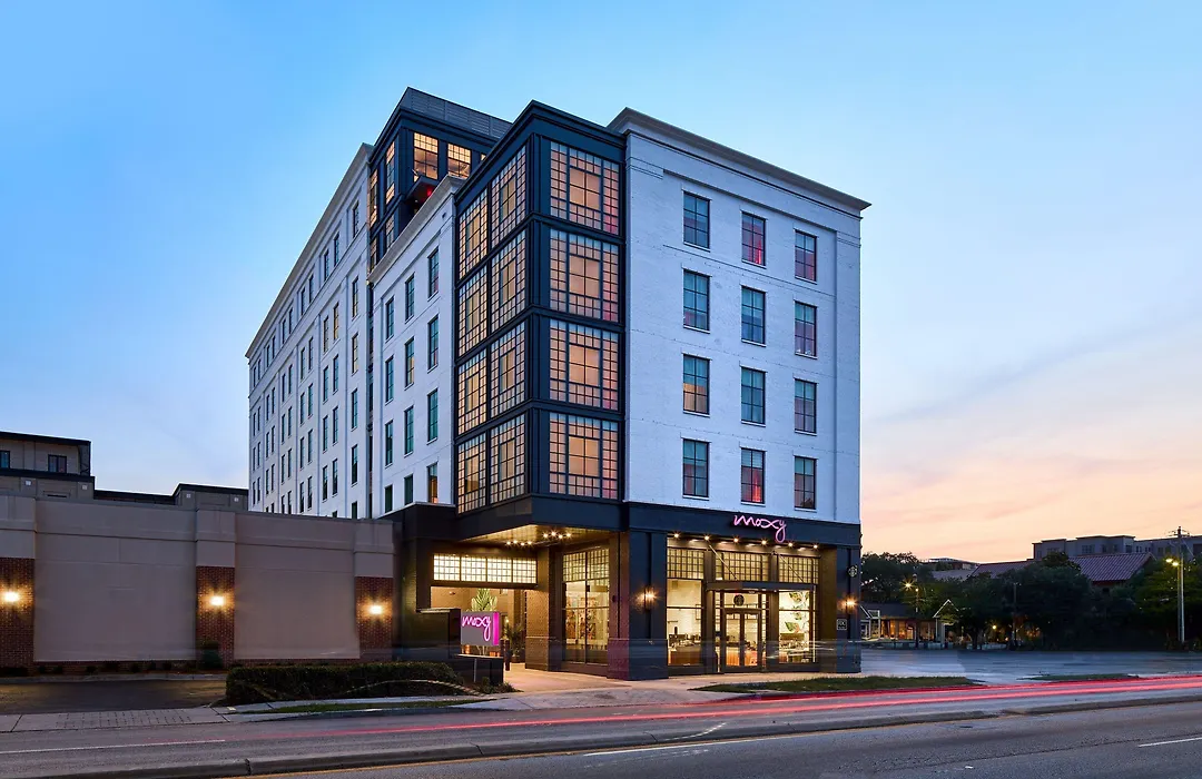 Moxy Charleston Downtown-1