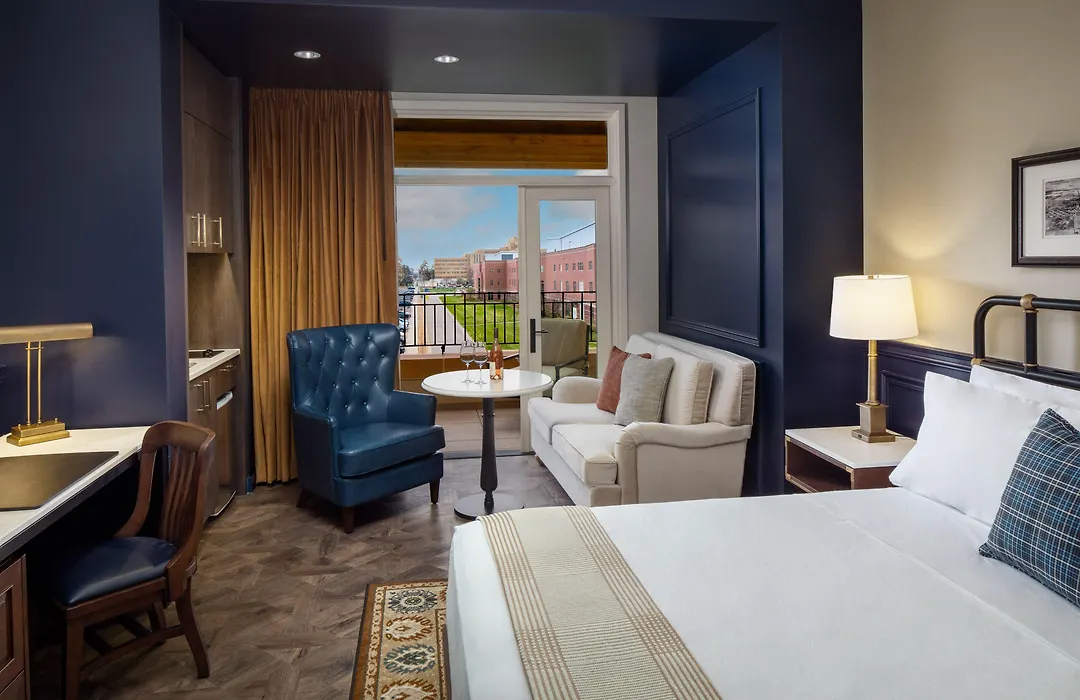 The Benson Hotel & Faculty Club-1