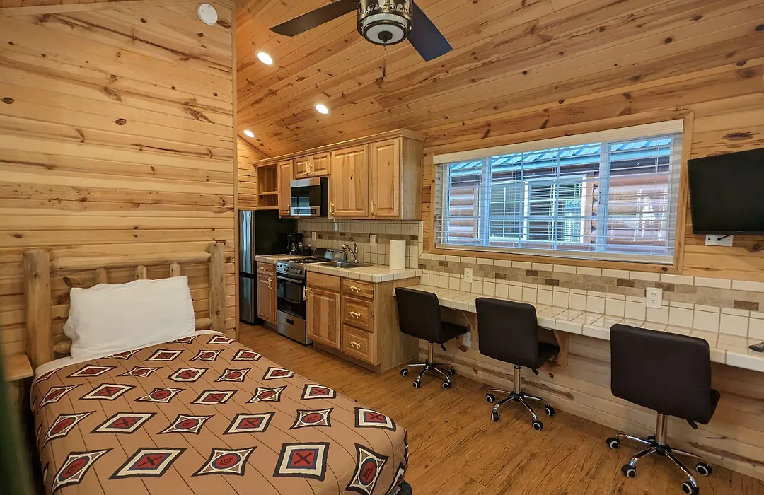 Bridge Of The Gods Motel, Cabins & Rv Park-1