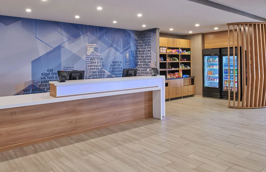 Springhill Suites By Marriott Detroit Dearborn-1
