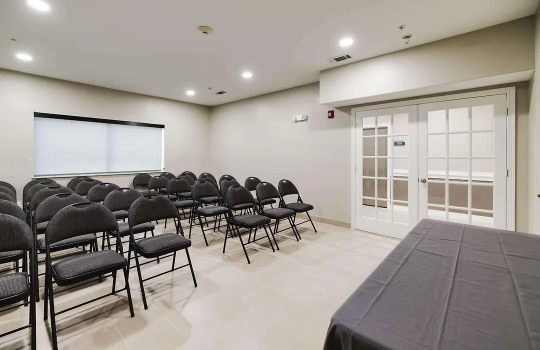 Surestay Studio By Best Western Conroe Downtown-1