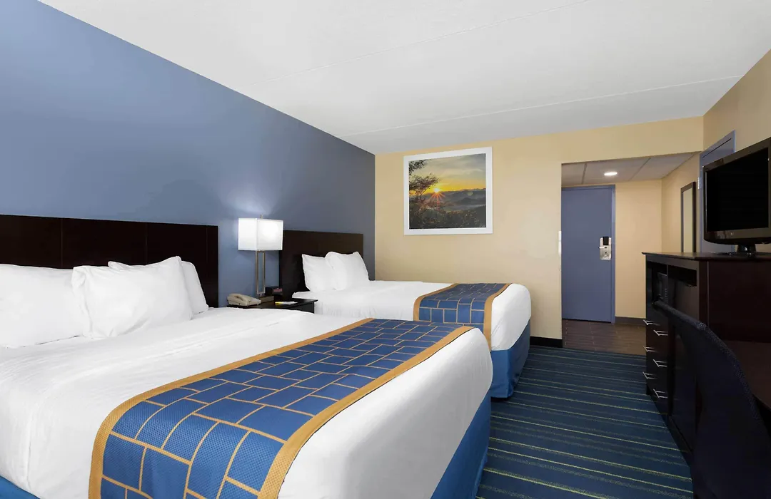 Days Inn By Wyndham Augusta-1