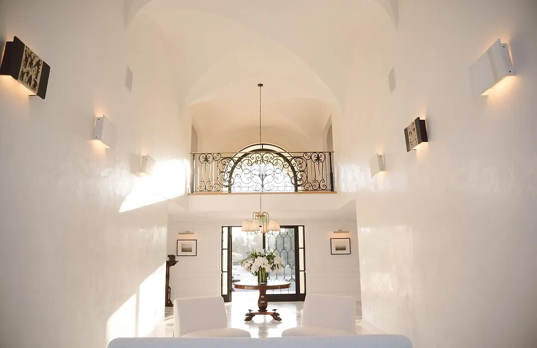 Cara Hotel-1
