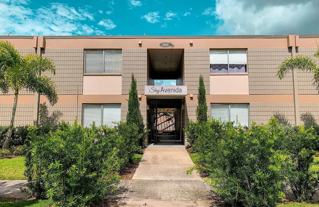 Stay Avenida Westshore-1