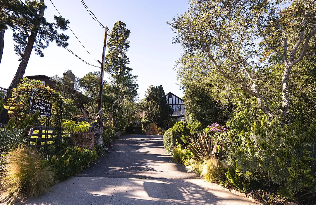 Old Monterey Inn-1