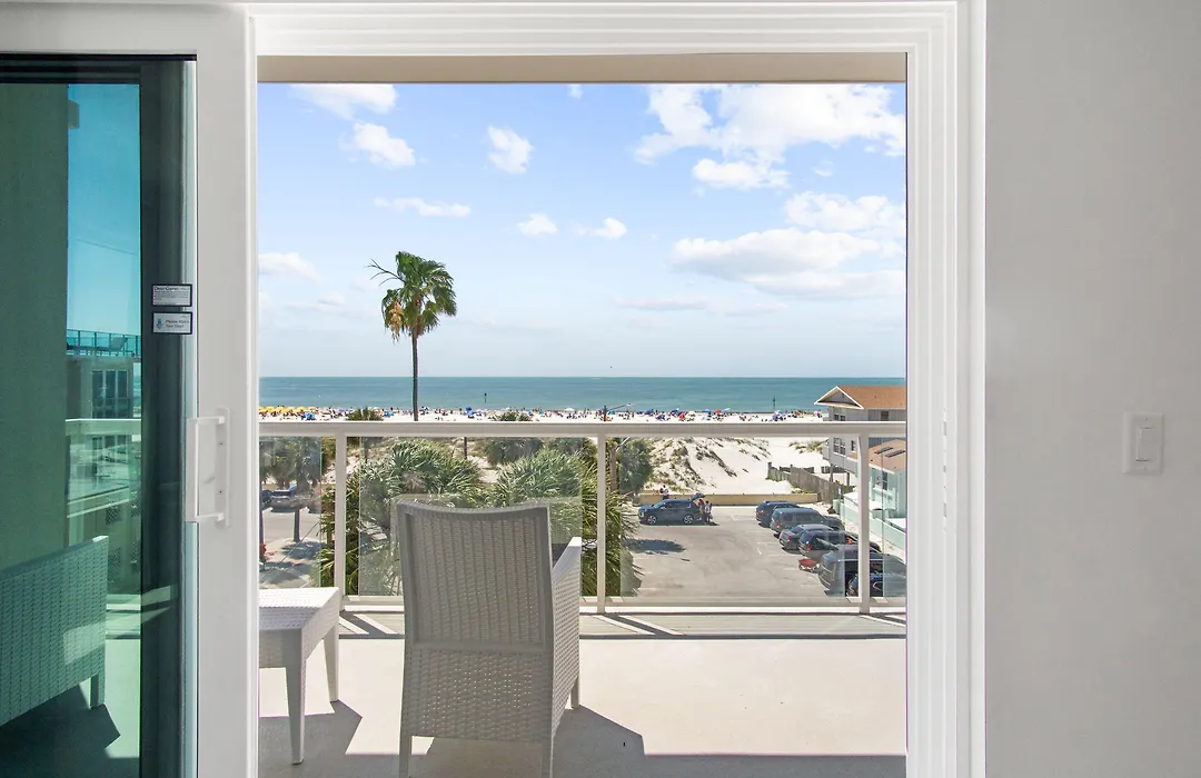 The Avalon Club-1
