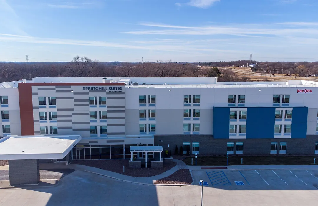 Springhill Suites By Marriott Kenosha-1
