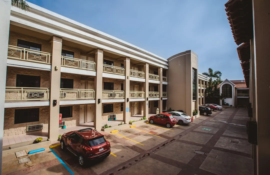 Del Mar Inn Rosarito-1
