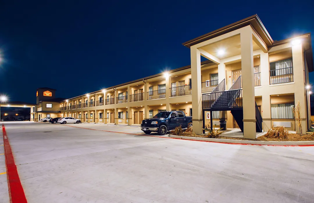 Palace Inn-529-1