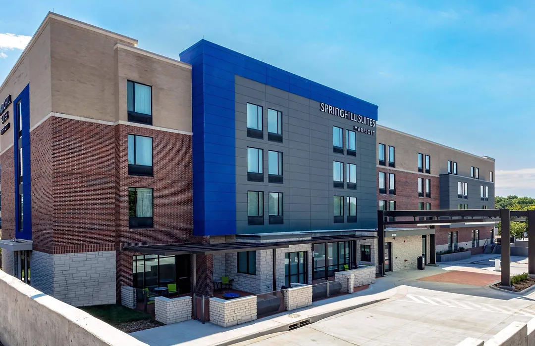 Springhill Suites By Marriott Kansas City Plaza-1