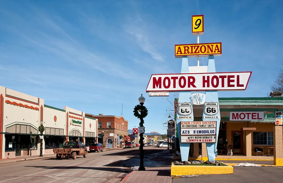 Arizona 9 Motor Hotel-1