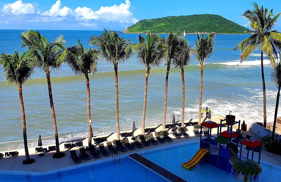 Viaggio Resort Mazatlan-1