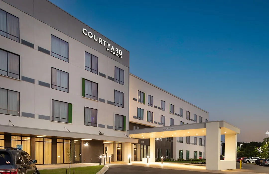 Courtyard By Marriott Memphis East Galleria-1
