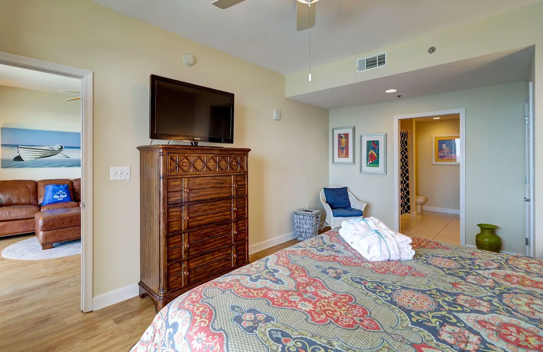 Splash Resort 1102W-1
