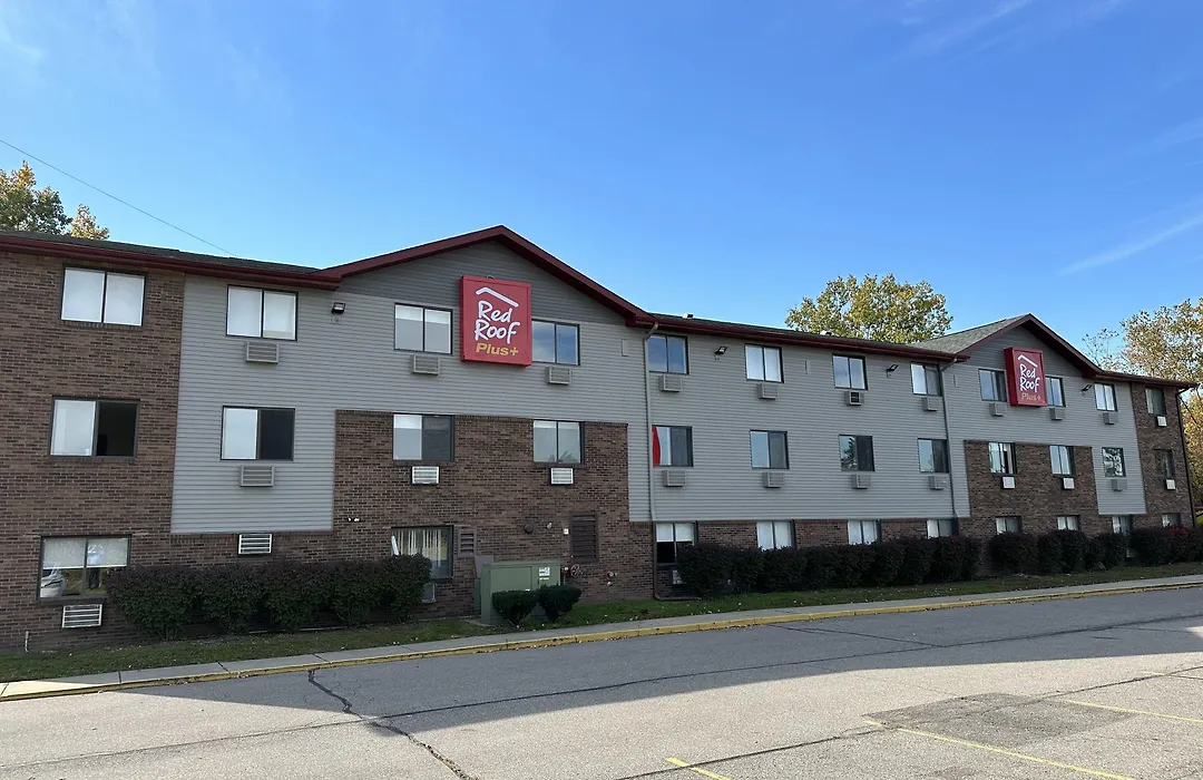 Red Roof Inn Plus Belleville-1