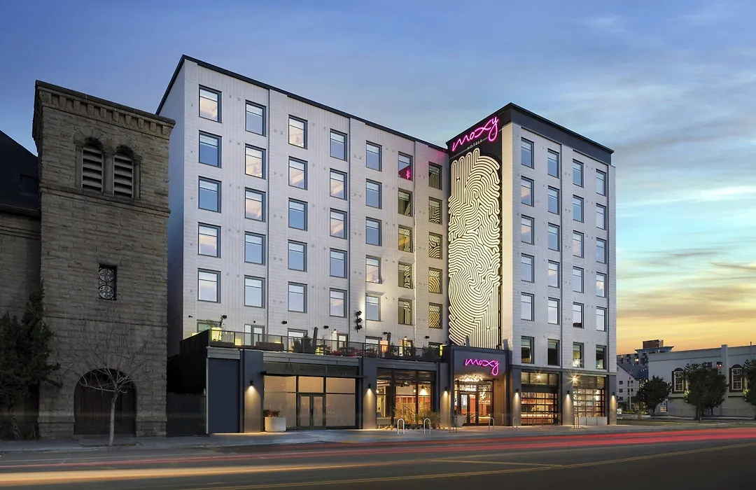 Moxy Oakland Uptown-1