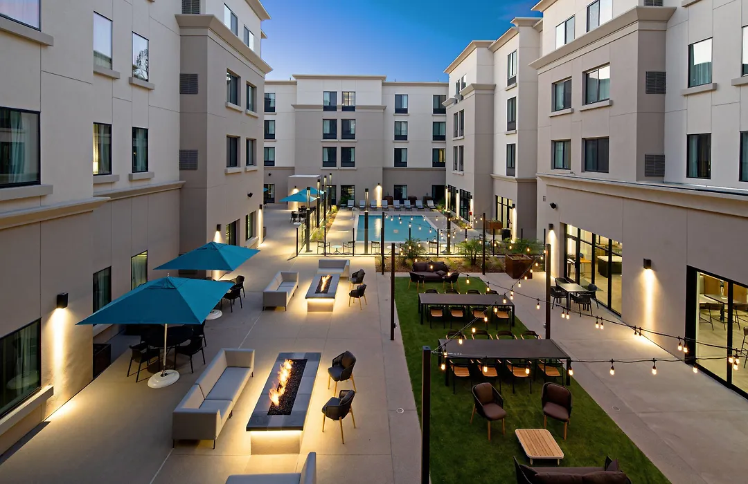 Residence Inn By Marriott Valencia-1