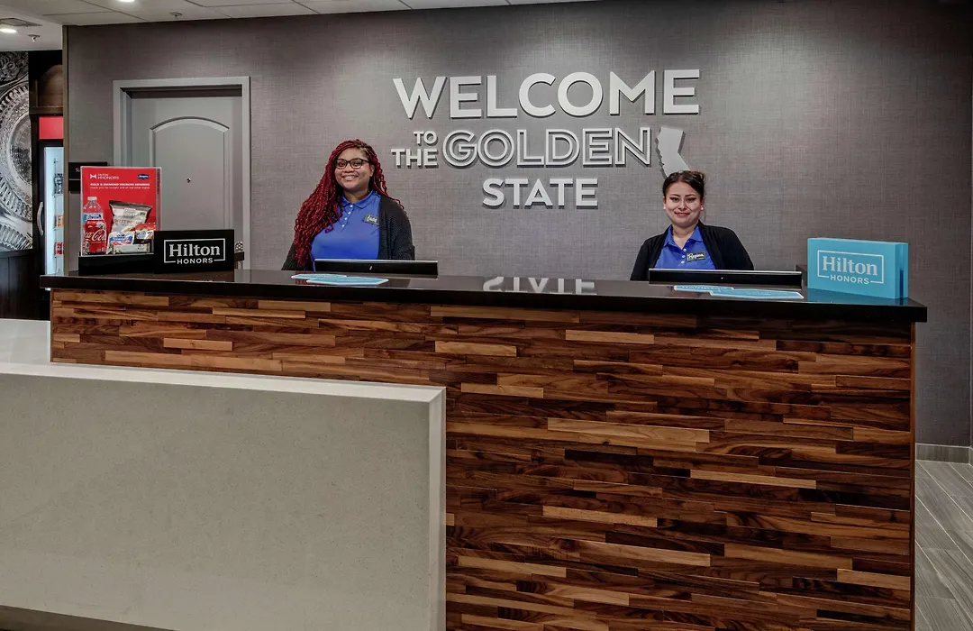 Hampton Inn Fresno Airport-1