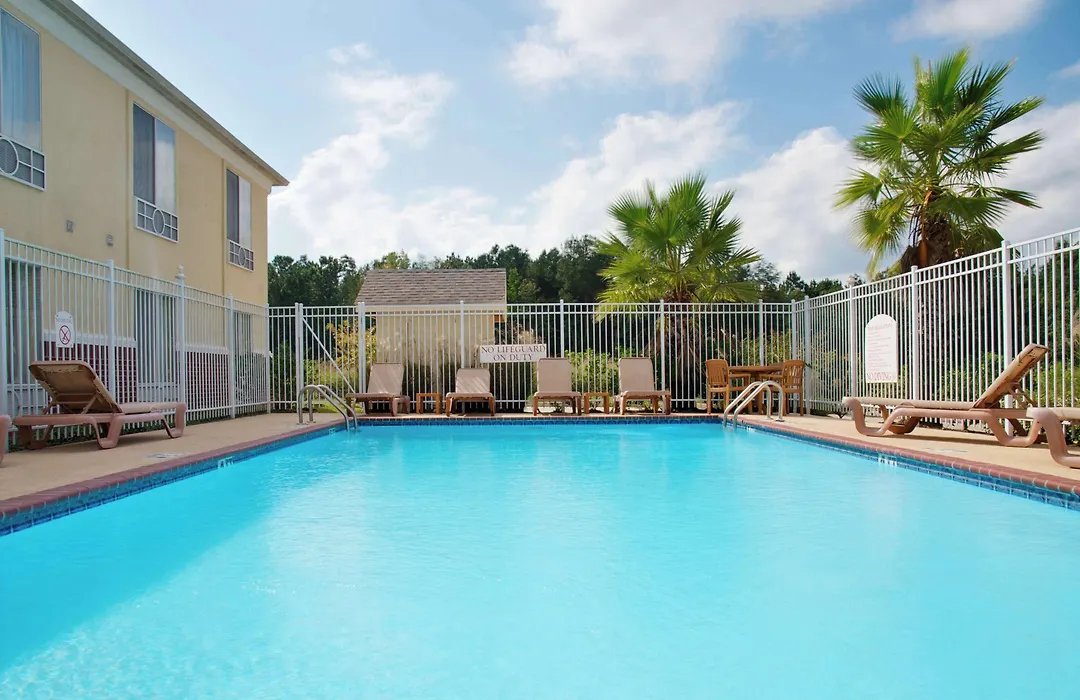 Express Inn Leesville Ft Johnson, Surestay Collection By Best Western-1