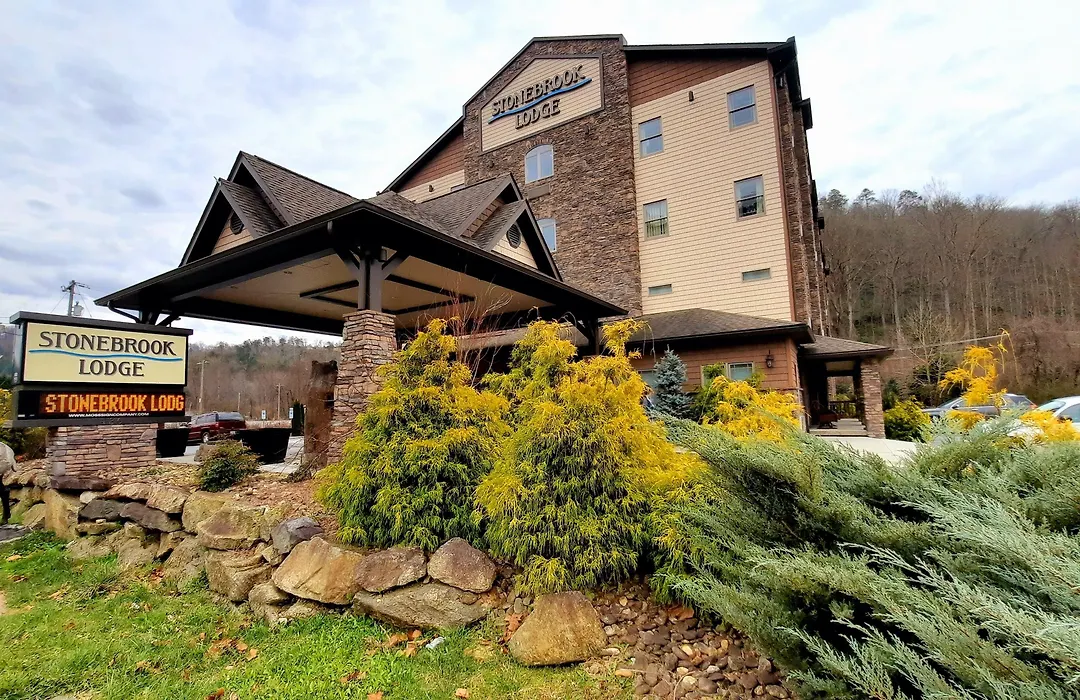 Stonebrook Lodge-1