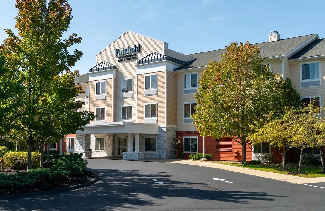 Fairfield Inn & Suites Hooksett-1