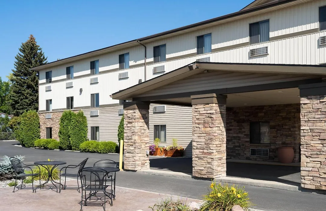 Super 8 By Wyndham Kalispell Glacier National Park-1