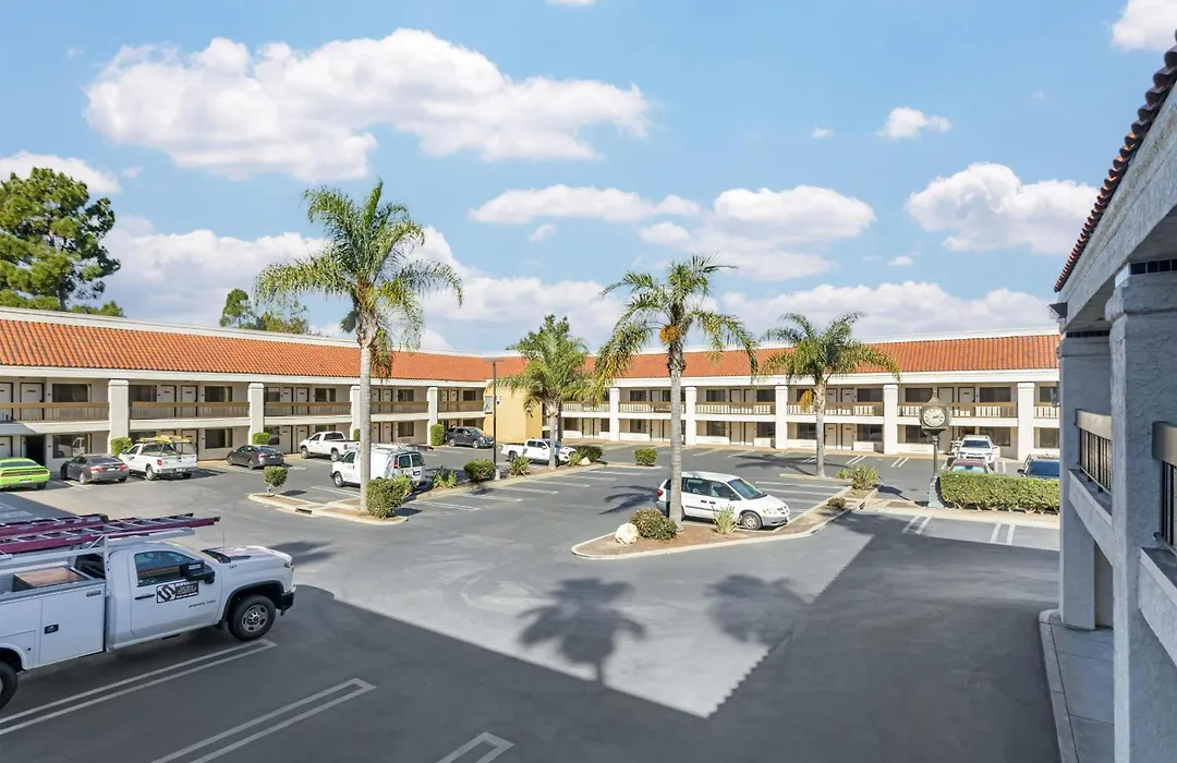Best Western Plus Big America-1