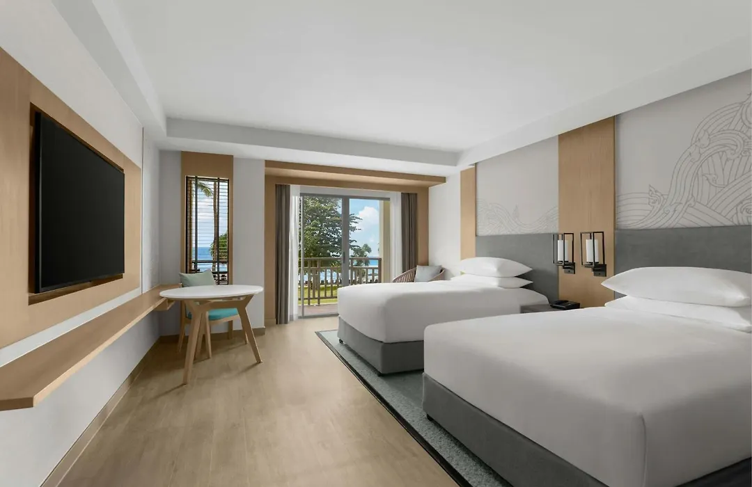 Phuket Marriott Resort & Spa, Merlin Beach-1