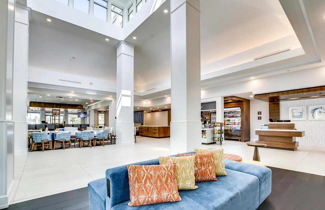 Hilton Garden Inn Louisville Airport-1
