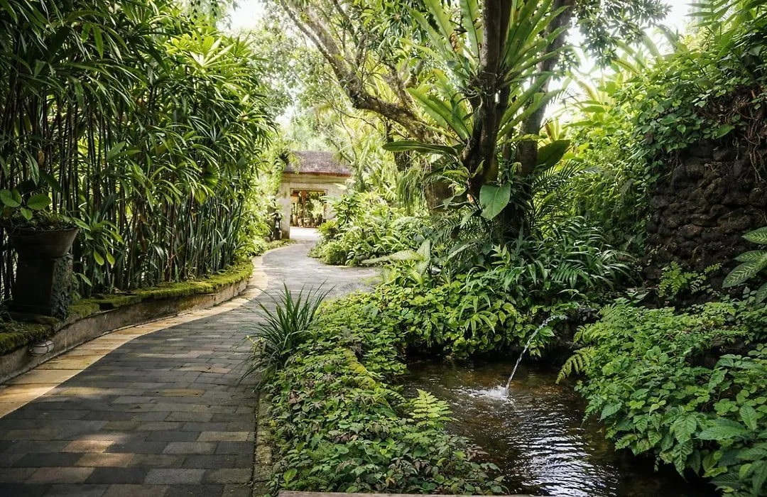 Yulia Village Inn Ubud-1