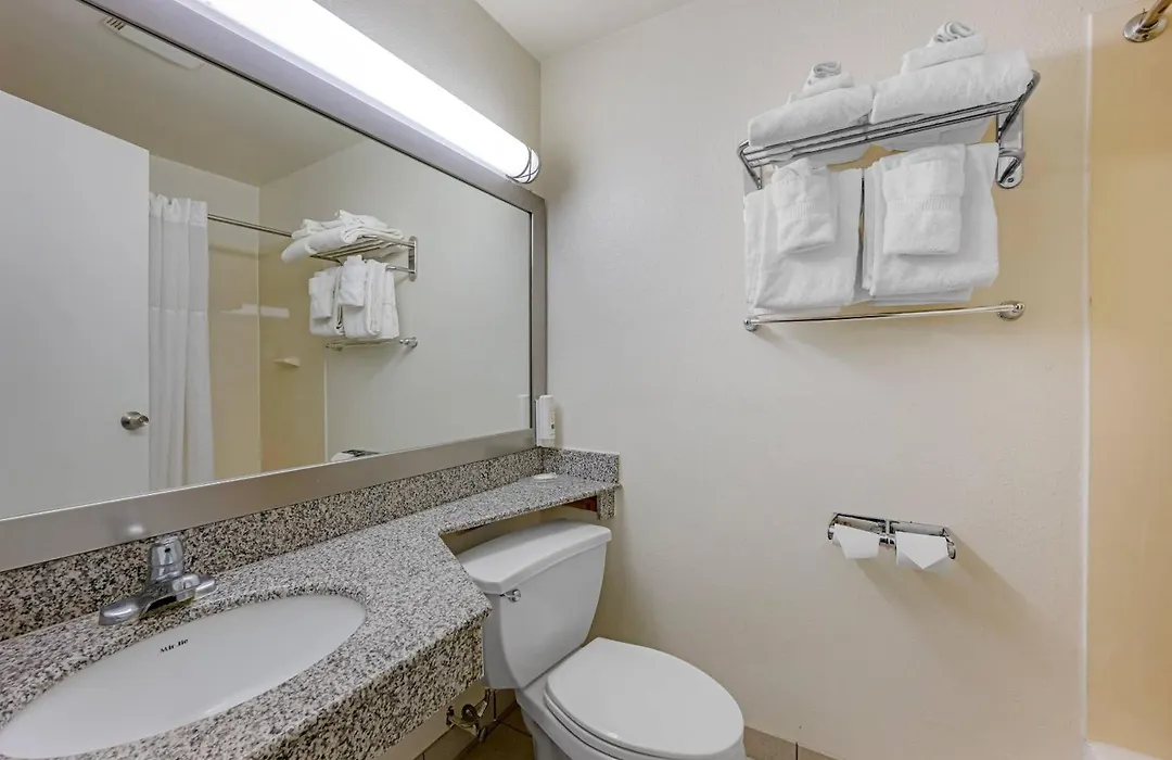 Quality Inn Enola - Harrisburg-1