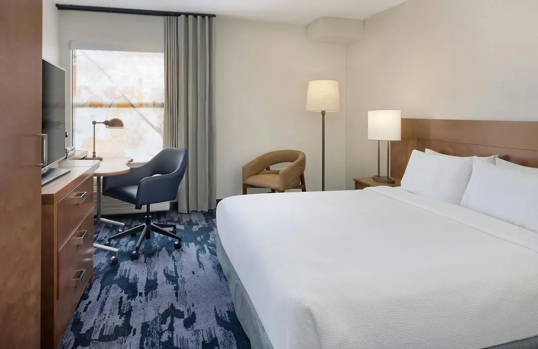 Fairfield Inn Las Vegas Convention Center-1