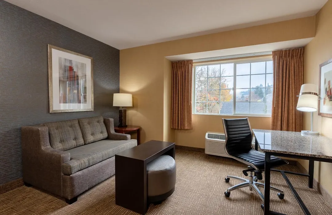 Silver Cloud Hotel - Portland-1