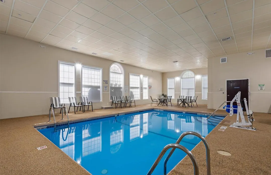 Best Western Crown Inn & Suites - Batavia-1