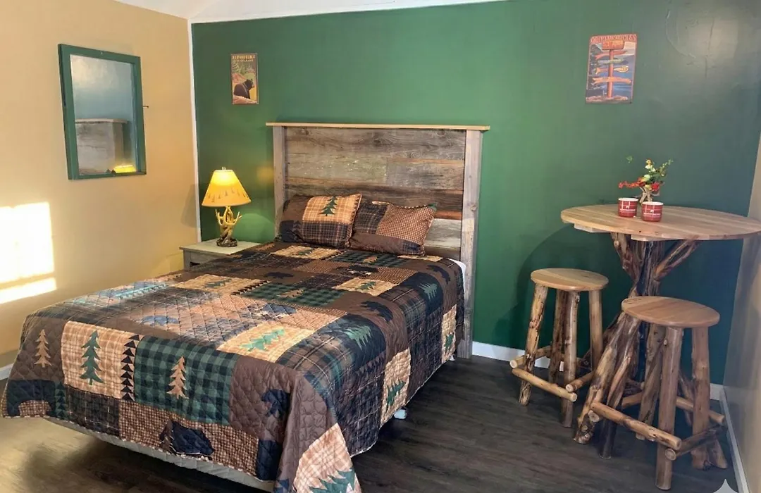 Motel Montreal-1