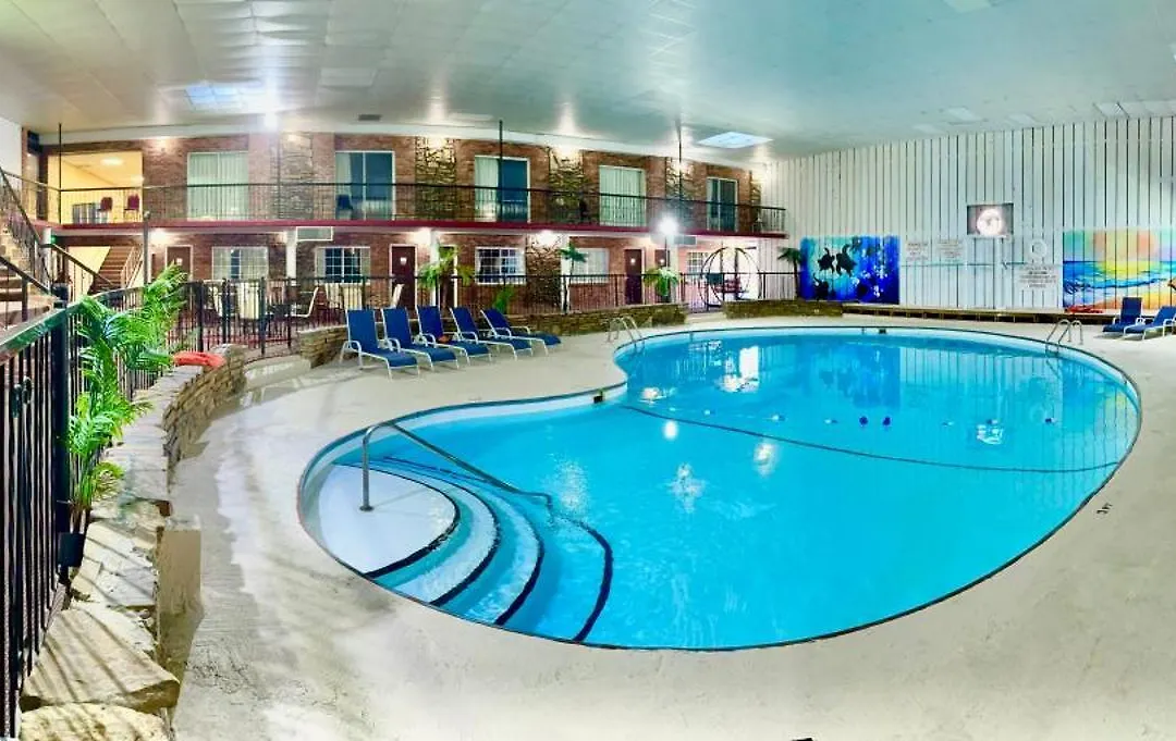 Ramada By Wyndham Mountain Home-1
