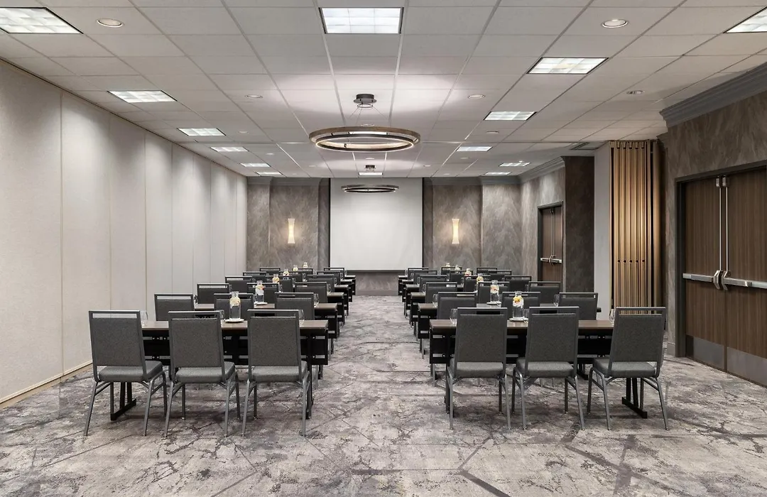 Holiday Inn Hotel & Suites Overland Park-West By Ihg-1