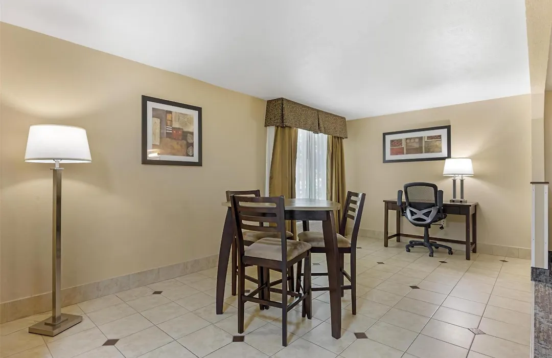 Best Western Plus Prairie Inn-1