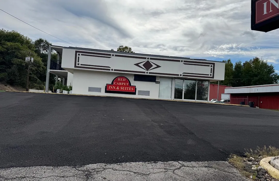 Red Carpet Inn & Suites - Danville-1
