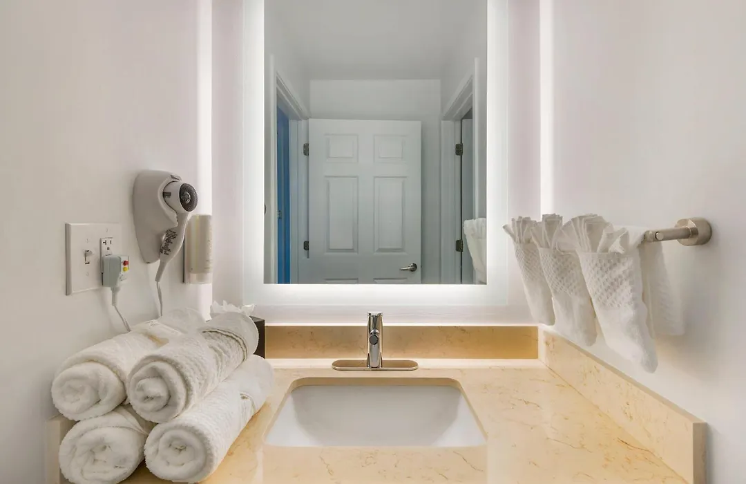 Mainstay Suites Sterling Near Dulles Town Center-1