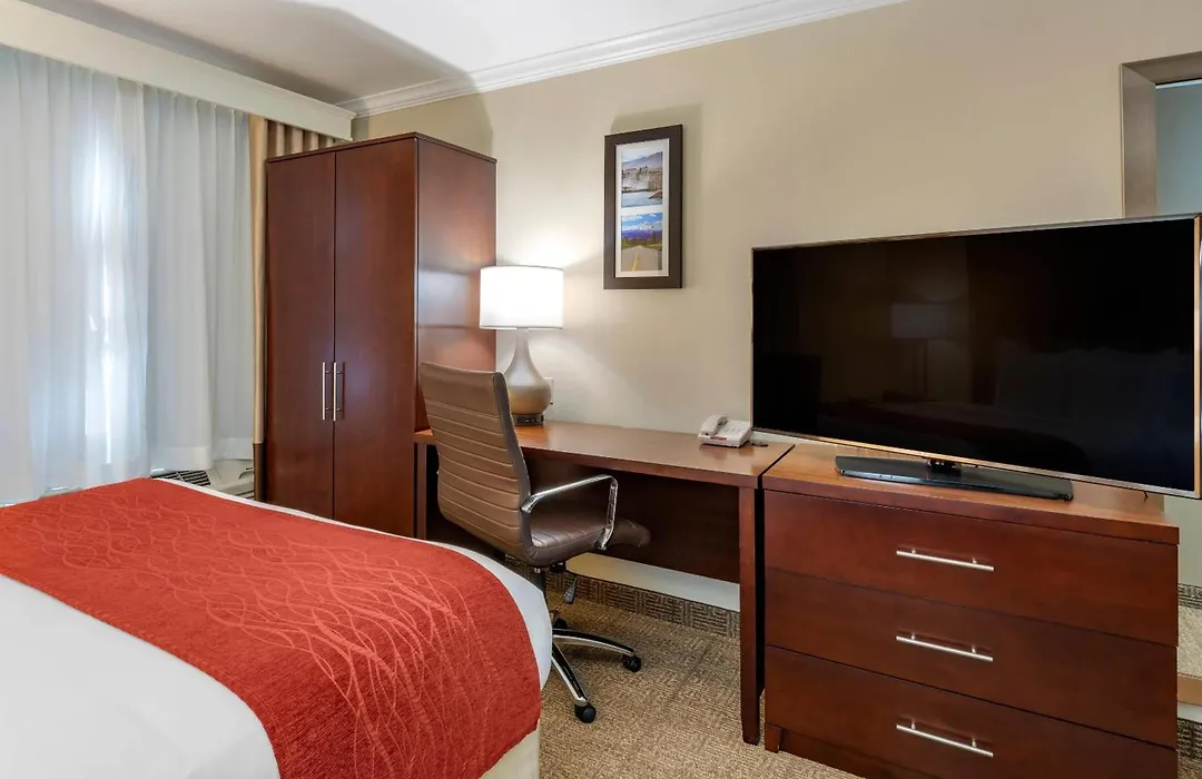 Comfort Inn Columbia Gorge-1
