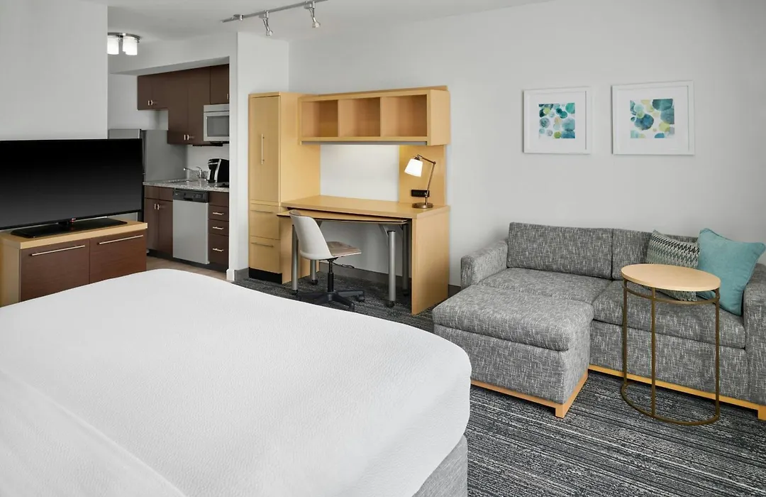 Towneplace Suites By Marriott Lawrence Downtown-1