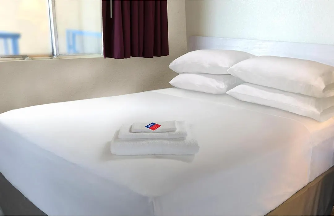 Americas Best Value Inn & Suites Corpus Christi-1