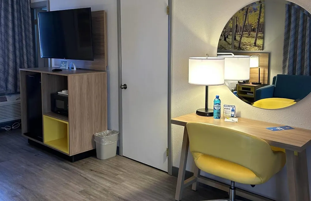Days Inn By Wyndham Worland-1